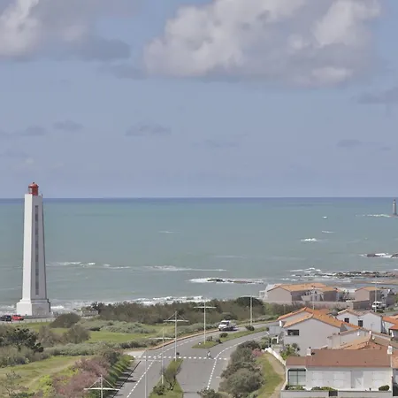 Fregates - Vue Exceptionelle Au 12eme Etage