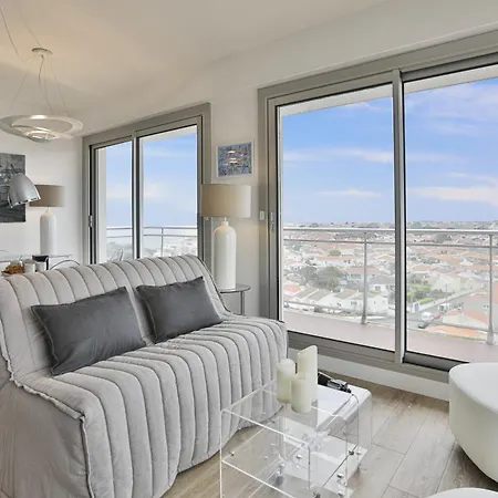 Fregates - Vue Exceptionelle Au 12eme Etage 公寓 La Chaume