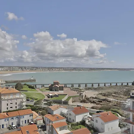 Fregates - Vue Exceptionelle Au 12eme Etage *