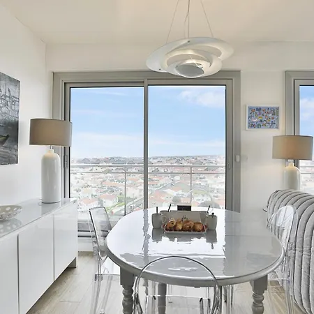 Fregates - Vue Exceptionelle Au 12eme Etage * La Chaume