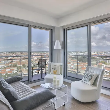 Fregates - Vue Exceptionelle Au 12eme Etage La Chaume