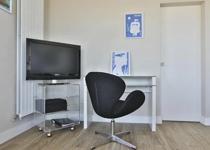 Fregates - Vue Exceptionelle Au 12eme Etage La Chaume