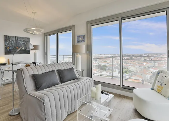 Fregates - Vue Exceptionelle Au 12eme Etage Apartamento La Chaume